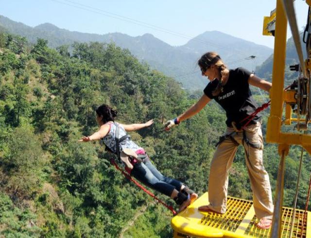 Bungee Jumping